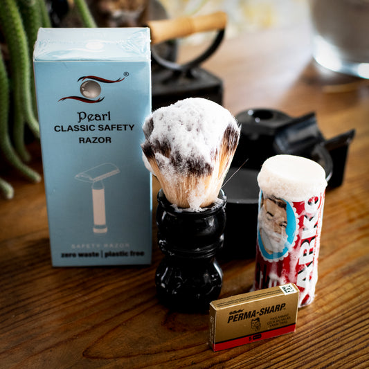 Sinekkaydı Altın Klasik Tıraş Seti, Gündelik Tıraşa Eksiksiz Başlangıç, Damat Bohçasına Uygun